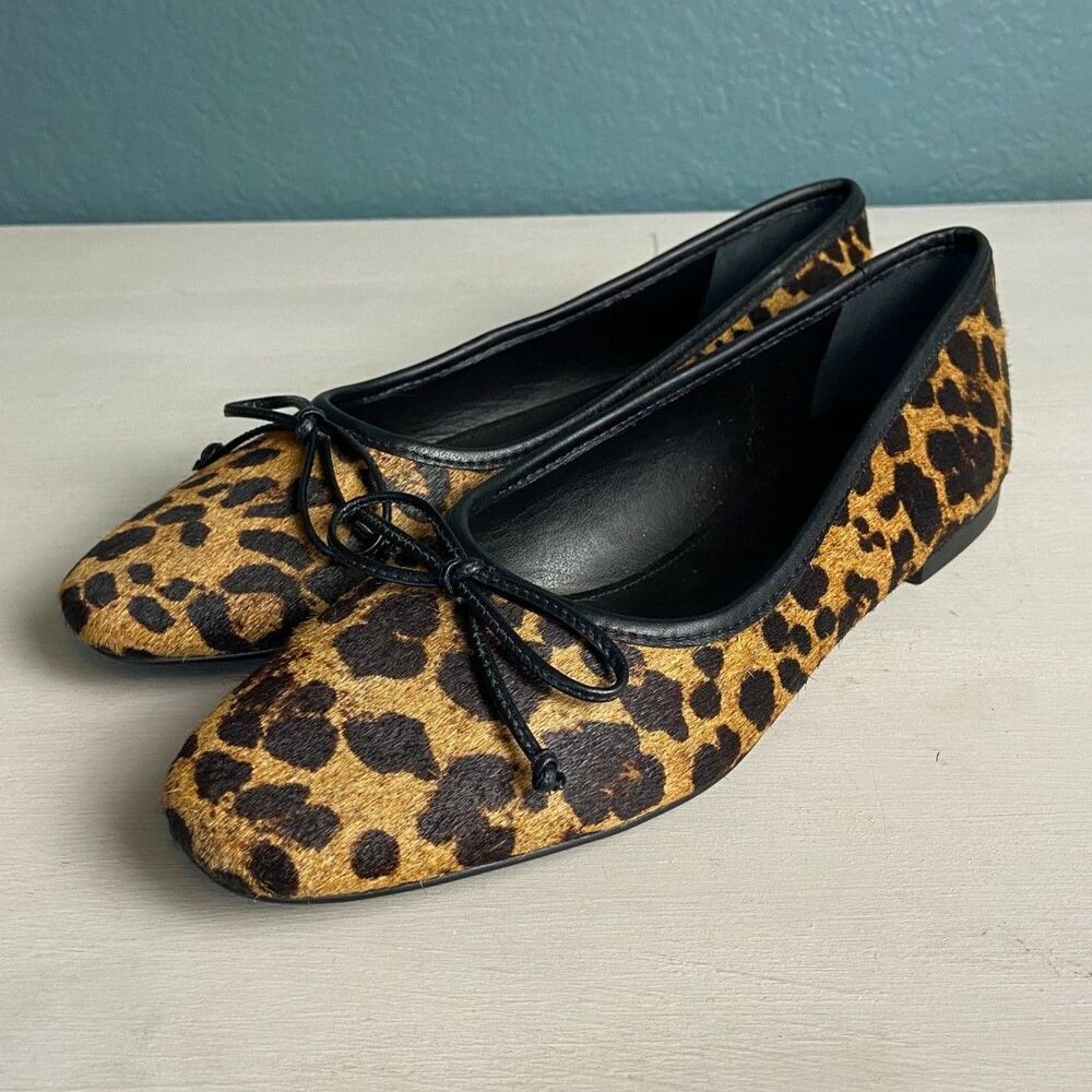 NWOB Schutz Arissa Rounded Toe Ballet Flats Animal Print SZ 6.5
